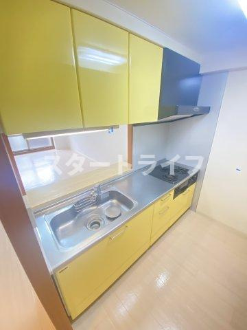 大阪市淀川区三国本町１丁目の賃貸マンションのキッチン