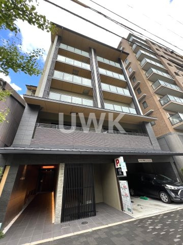 京都市下京区万屋町の賃貸マンション