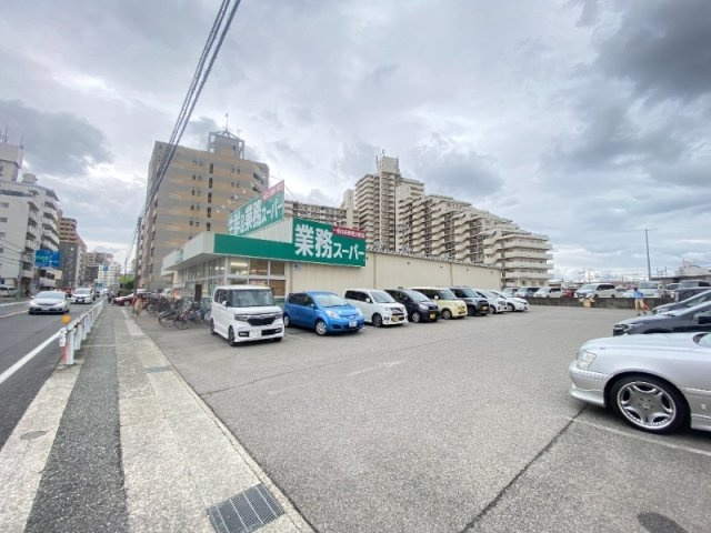 岩伴荘の駐車場