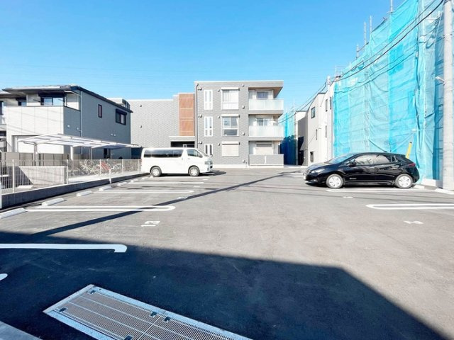 ゼフィールの駐車場|駐車場