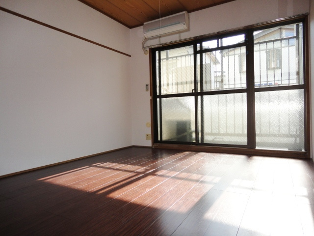 トーカンキャステール日の出町【キャッシュバック対象物件】の寝室|寝室にぴったりのお部屋です