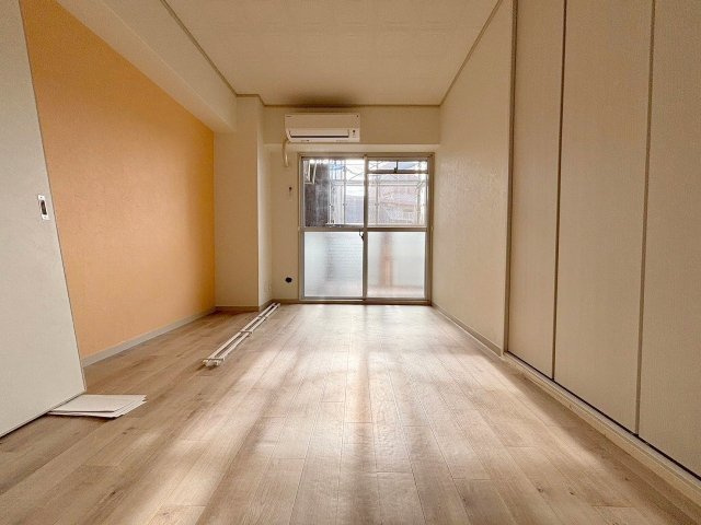 ローズコーポ新大阪7の洋室