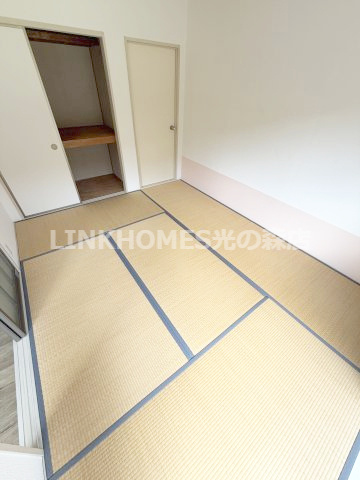 菊池郡大津町大字大津のアパートの収納|落ち着いた玄関です