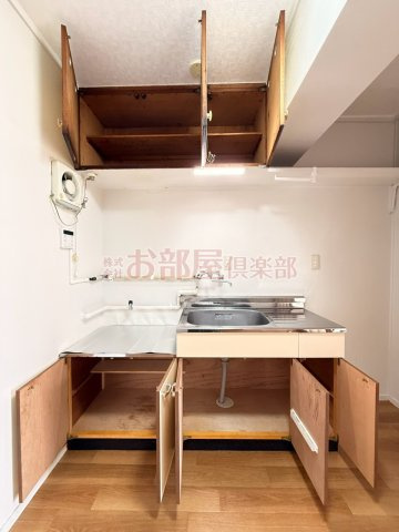 ベアーズマンションの収納|こまごまとしたものを収納できそうですね