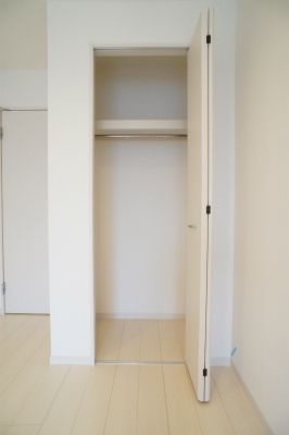 リブリ・西青木の収納