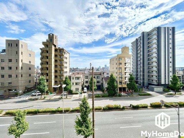 アンビックス志賀ストリートタワーの展望|前面が道路に面して大きく開けているため、充分な陽光が差し込み、風通りも良好です。