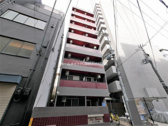 ディー・シモンズ梅田