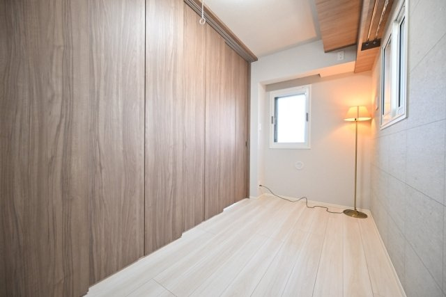 プレシス北浦和ディアラの洋室|明るい洋室です