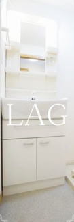 【洗面所】 | ミレニアムパレスⅡ | 独立洗面台です。