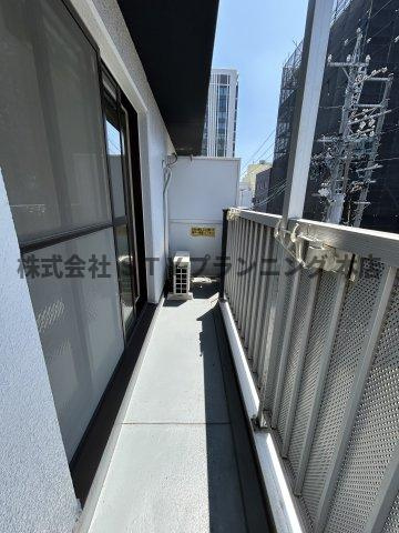 仲介手数料0円！リエス那古野のバルコニー