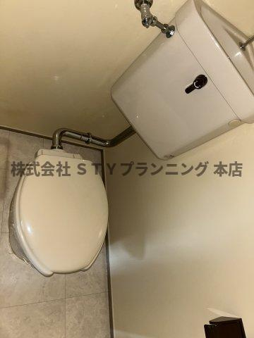 仲介手数料0円！リエス那古野のトイレ