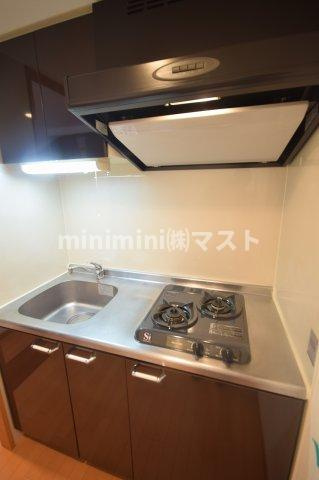 コスモプレミアムベイ大阪のキッチン