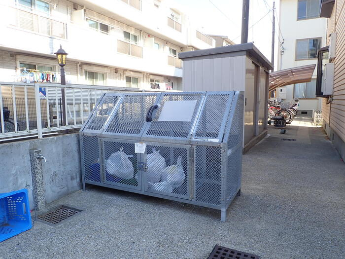 ビラ・ジュニペラス C棟のその他共用部分|敷地内ごみ置き場