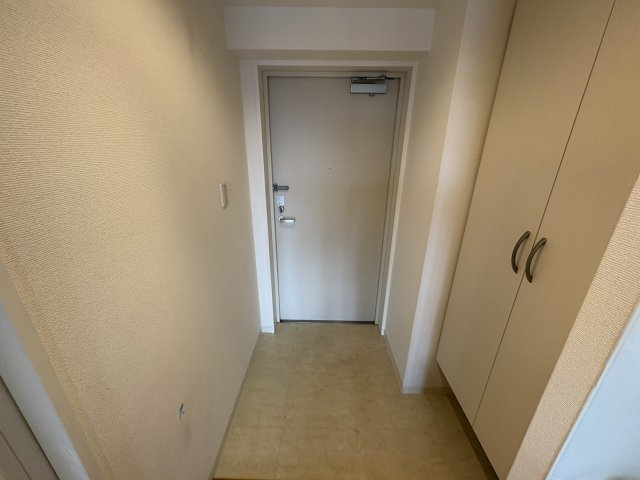アルファレガロ甲南山手の玄関