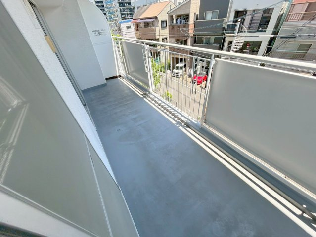 テレーズ神崎川のバルコニー