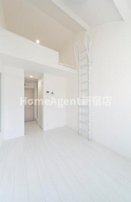 【玄関】 | ファイルヒェン平井 | 同仕様写真
敷金礼金0円♪インターネット無料♪