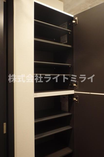 コンポジット駒込の収納