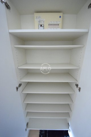 セイワパレス長堀南の収納|セイワパレス長堀南　シューズクローゼット