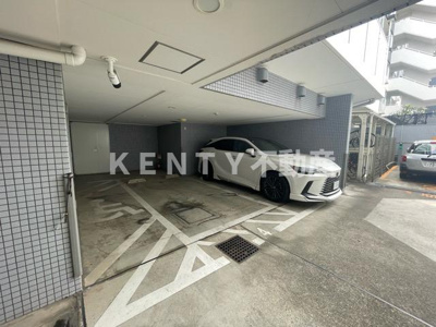 【駐車場】 | カスタリア大森Ⅲ | カースペースがあります