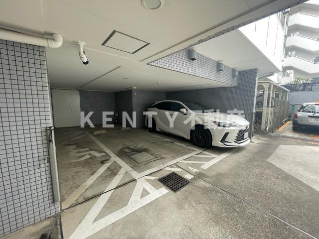 【駐車場】 | カスタリア大森Ⅲ | カースペースがあります