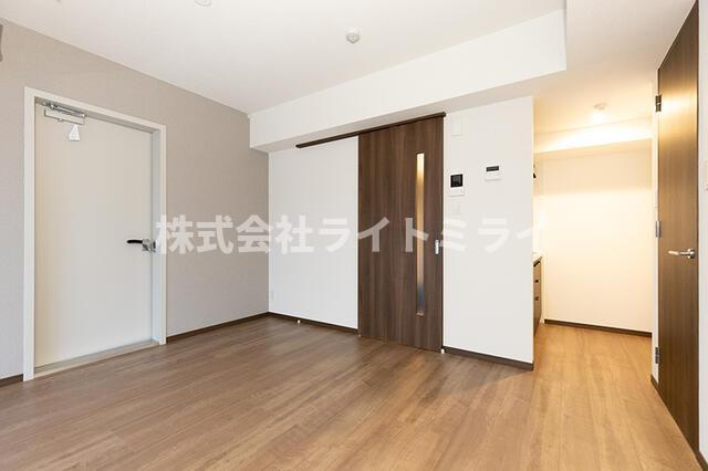 フィシオ飯田橋の居間・リビング|※写真は同タイプ住戸です。