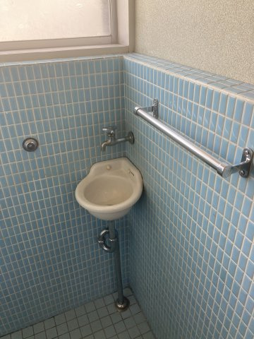 北林貸家のトイレ|手洗器