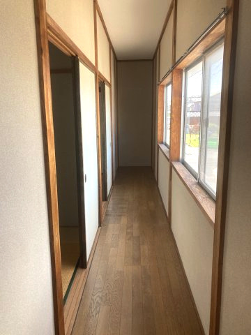 北林貸家のその他|2階廊下