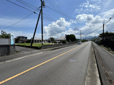 【前面道路含む現地写真】 | 北諸県郡三股町樺山　A区画　560万円