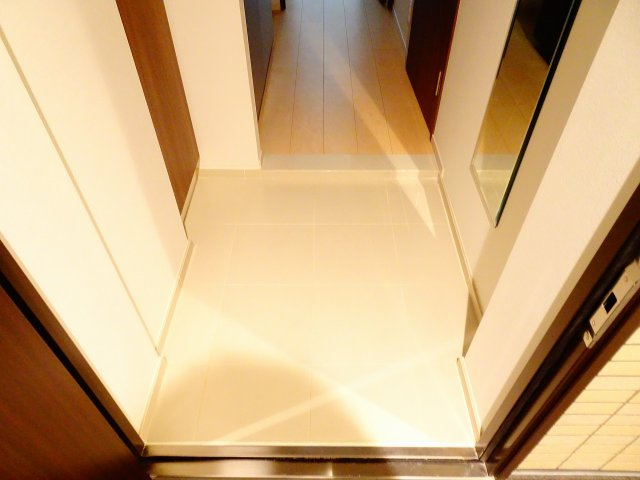 【玄関】 | プレール・ドゥーク三軒茶屋