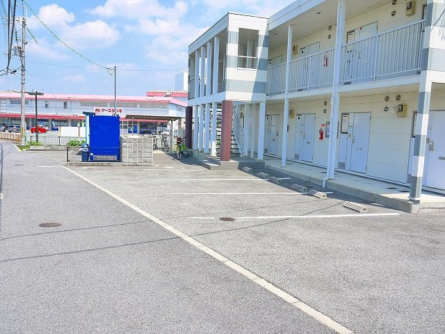 レオパレスｆｒｉｅｎｄｓの駐車場|カースペースがあります
