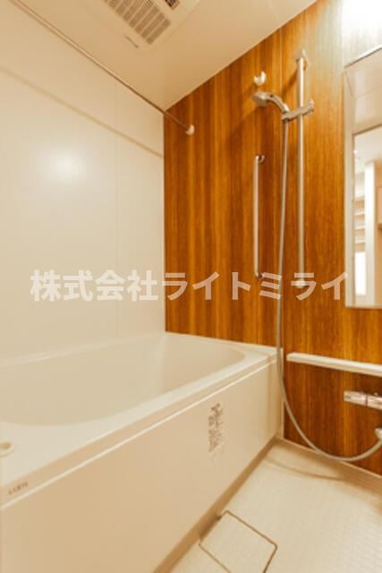 ＩＢＩＳ市ヶ谷の浴室|※写真は同タイプ住戸です。