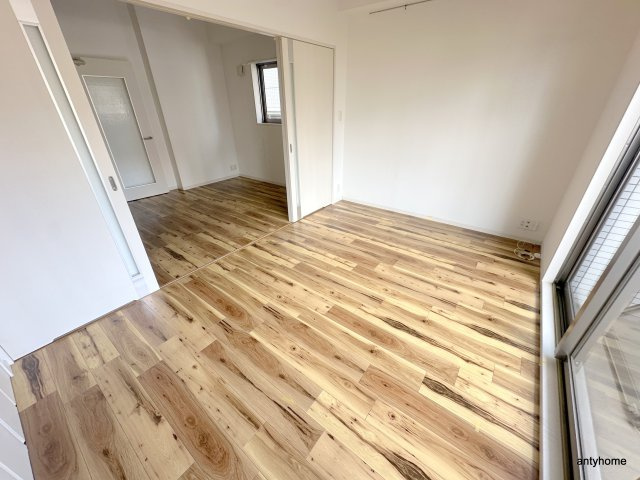 サザンパークス　仲介手数料無料の洋室