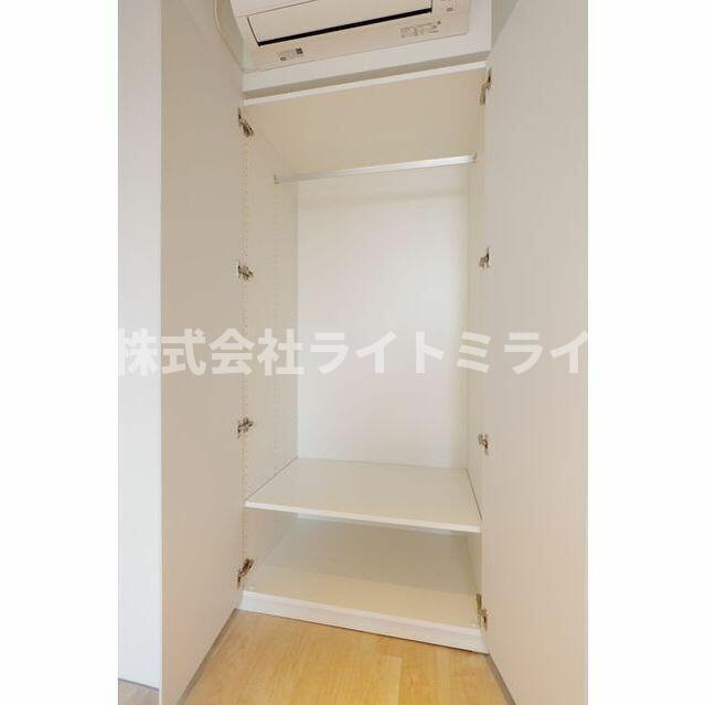 コンフォリア本駒込一丁目の収納
