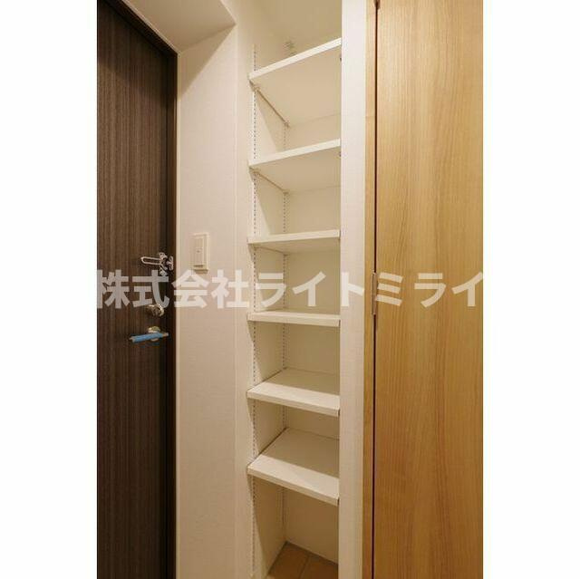 コンフォリア本駒込一丁目の収納|シューズボックス