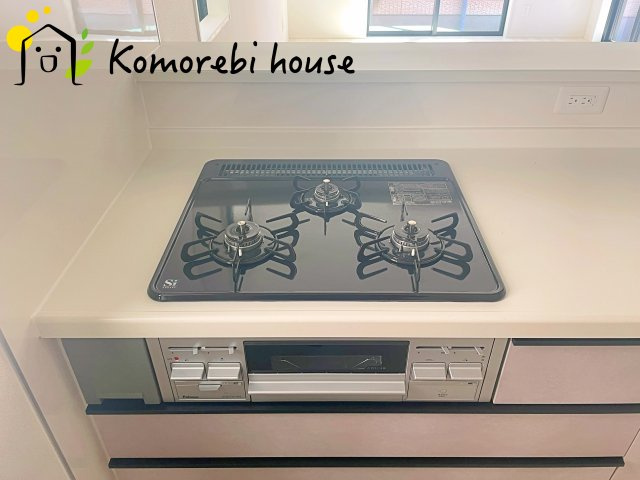 さいたま市見沼区大字蓮沼　9期　新築一戸建て　グラファーレ　01のキッチン|キッチンです