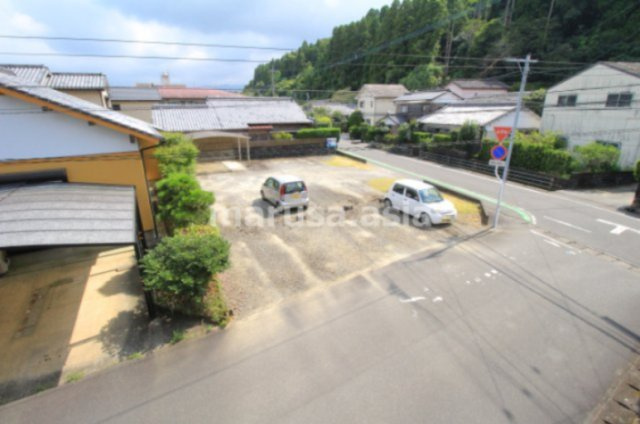 KOTOBUKIコーポの駐車場