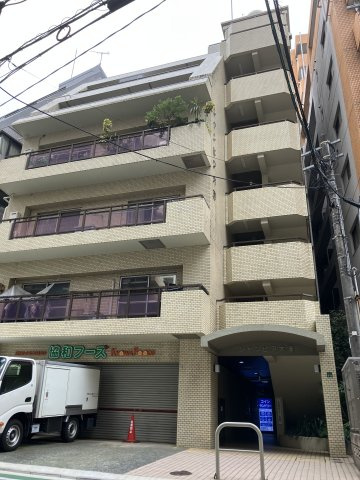 福岡市中央区　リノベーション完成　中古マンションの外観