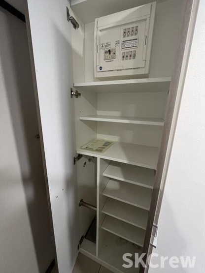 【玄関】 | ＳＨＯＫＥＮ　Ｒｅｓｉｄｅｎｃｅ早稲田 | 別号室の写真です