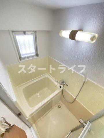 大阪市淀川区西宮原３丁目の賃貸マンションの浴室