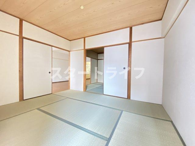 大阪市淀川区西宮原３丁目の賃貸マンションの寝室