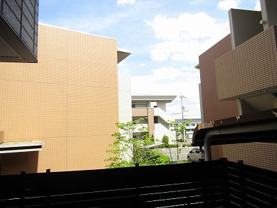 高槻市古曽部町２丁目の賃貸マンションの展望