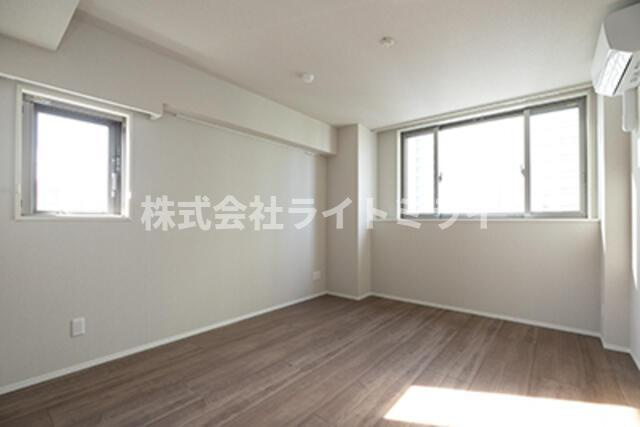 ブリックコート神田錦町の居間・リビング|※写真は同タイプ住戸です。