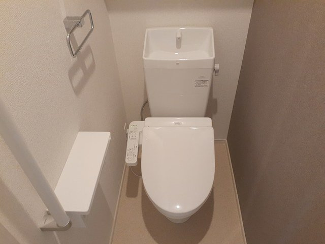 グレイスコートのトイレ|清潔感のあるトイレです