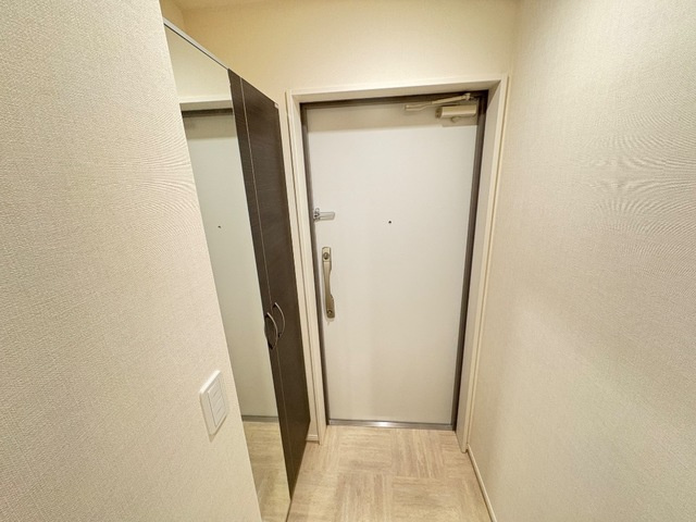☆白を基調とした明るい印象の玄関☆