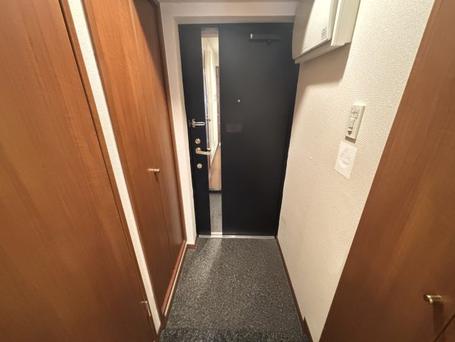 【玄関】