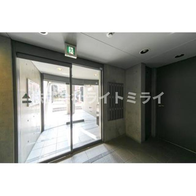 四ツ谷ＨＯＵＳＥのエントランス