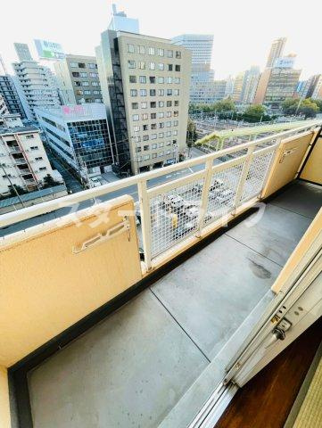 大阪市東淀川区東中島１丁目の賃貸マンションのバルコニー
