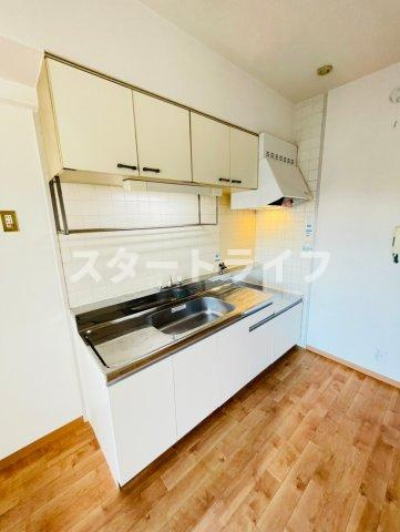 大阪市東淀川区東中島１丁目の賃貸マンションのキッチン