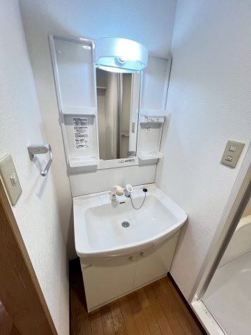 サンラトール甲陽園の洗面所