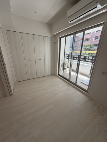 スプランディッド新大阪VIIIの寝室